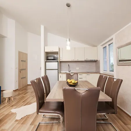 Anita Apartmán