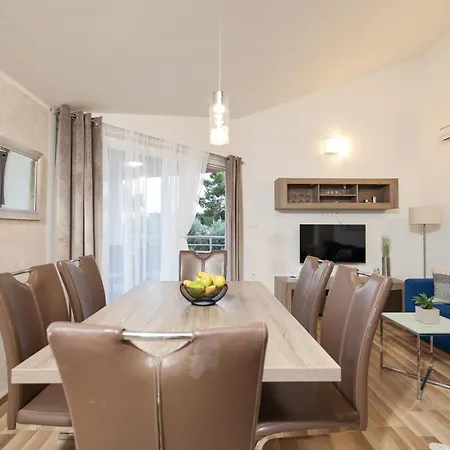 Anita Apartman Nin