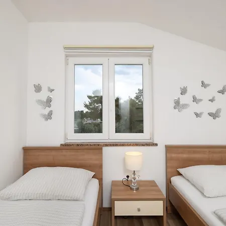 Anita Apartman