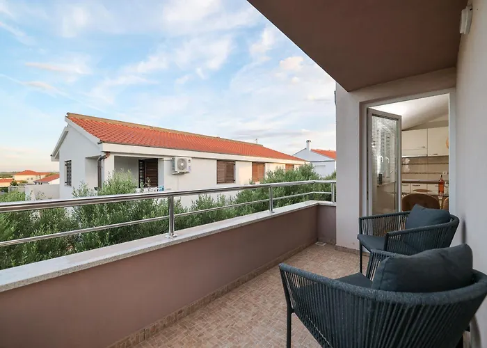 Anita Appartement Nin